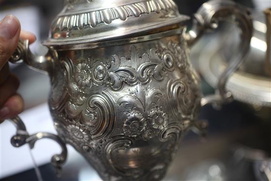 A George III silver two handled pedestal cup and cover by Edward Aldridge I, 34 oz.